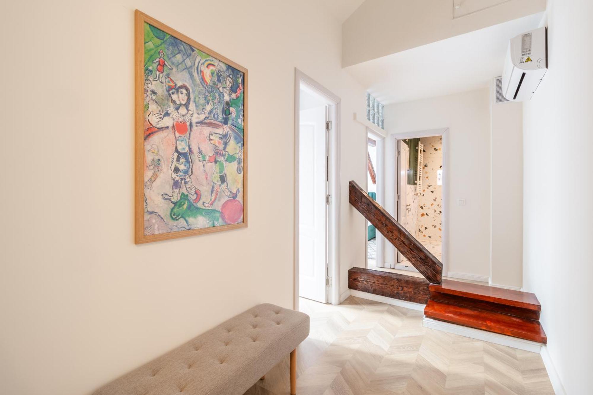 Apartament Ultra-Central Premium Cu Parcare Gratuita Pe Malul Crisului 오라데아 외부 사진